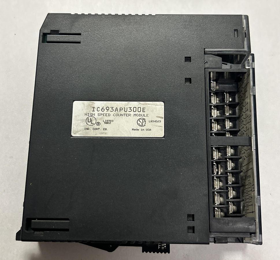 Used GE FANUC,IC693APU300E,HIGH SPEED COUNTER MODULE