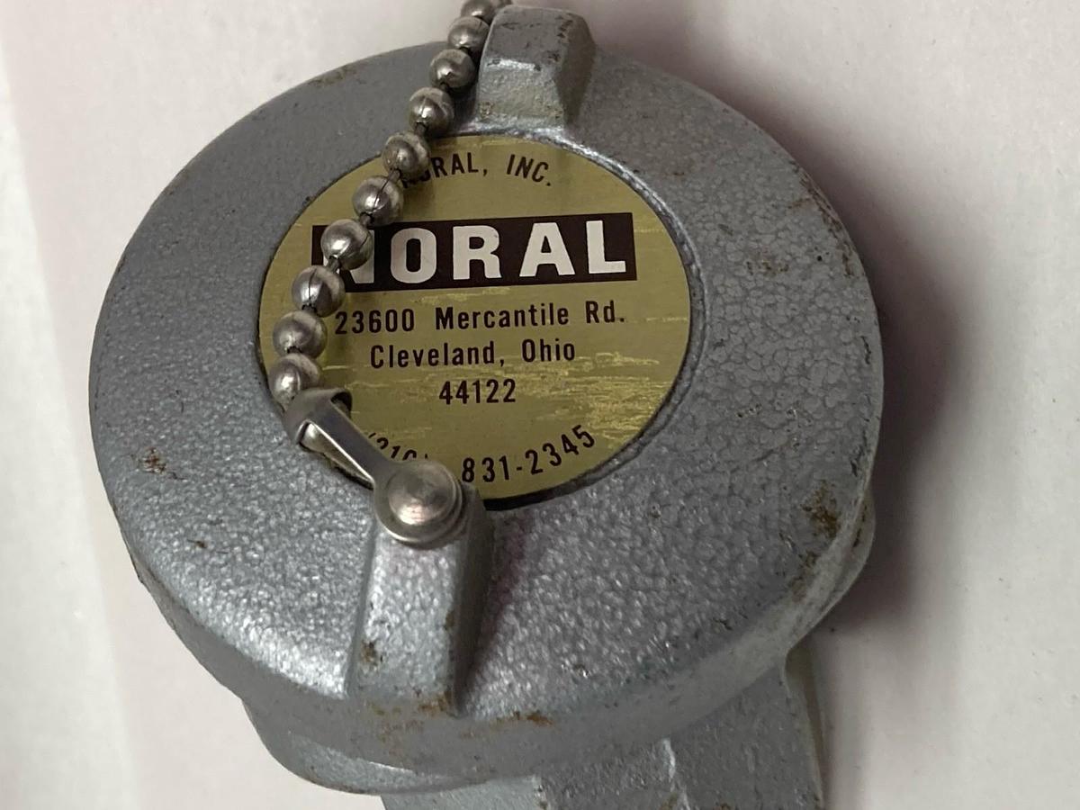 Used Noral Immersion Thermocouple Head 7/8 Inch