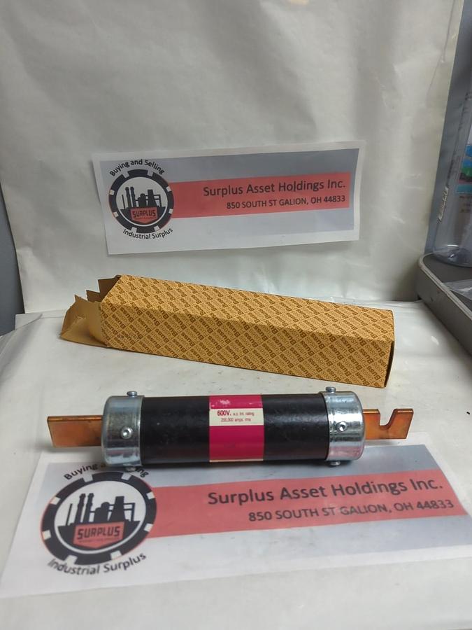 Used COOPER BUSSMANN,FRS-R-125,FUSETRON 125 AMP FUSE NOS