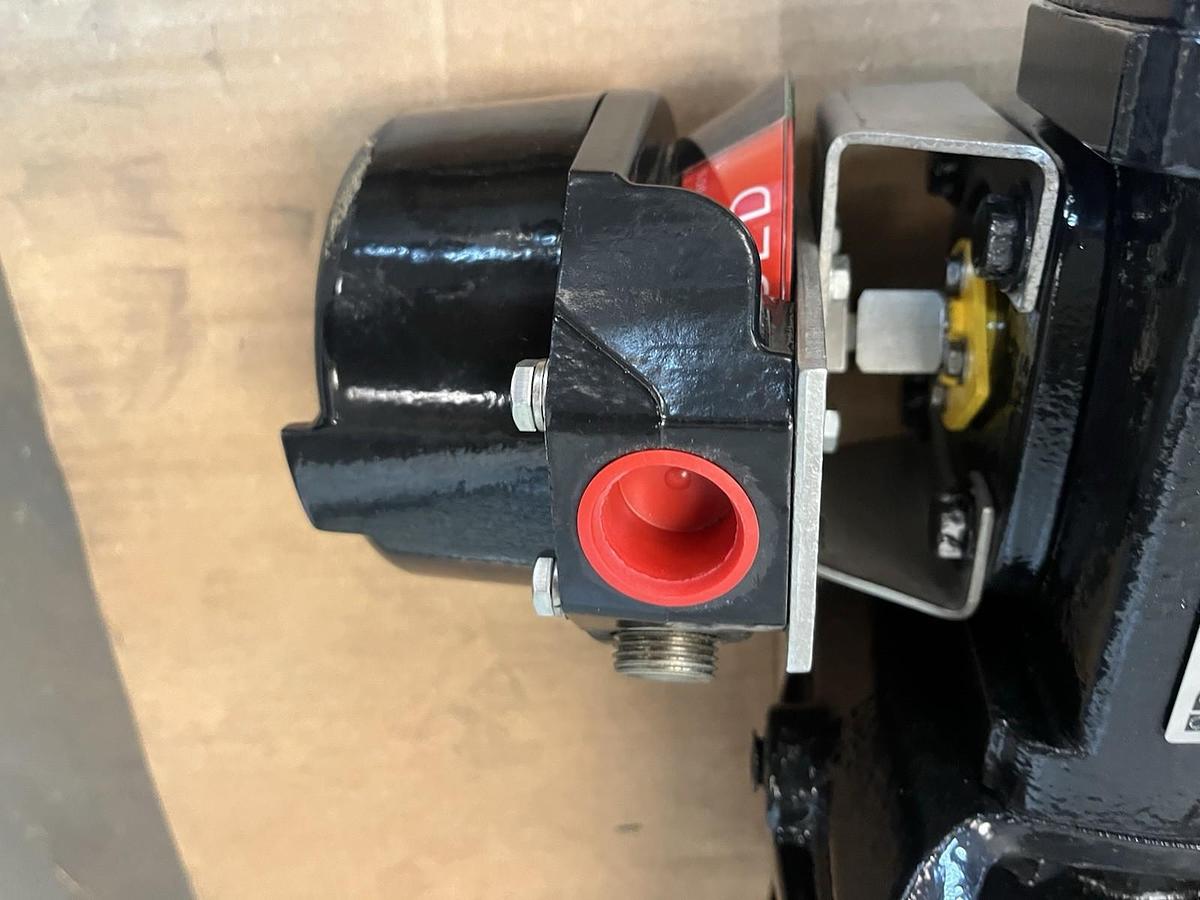 DEZURIK,9463106,POWERPAC 6" PNEUMATIC CYLINDER ACTUATOR VALVE ANSI 150