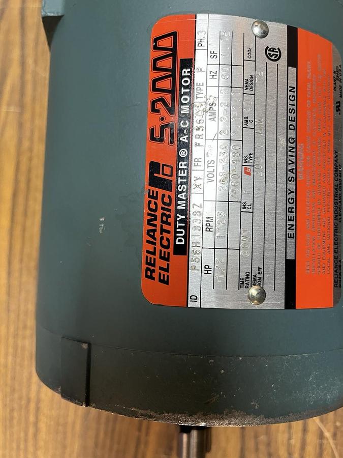RELIANCE,P56H1338Z,AC MOTOR 1/2HP 3PH 1725RPM FR56C