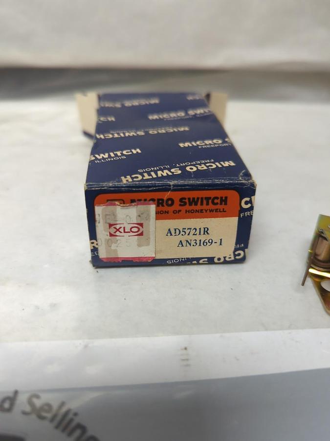 HONEYWELL,AD5721R,ROLLER SWITCH ACTUATOR NOS