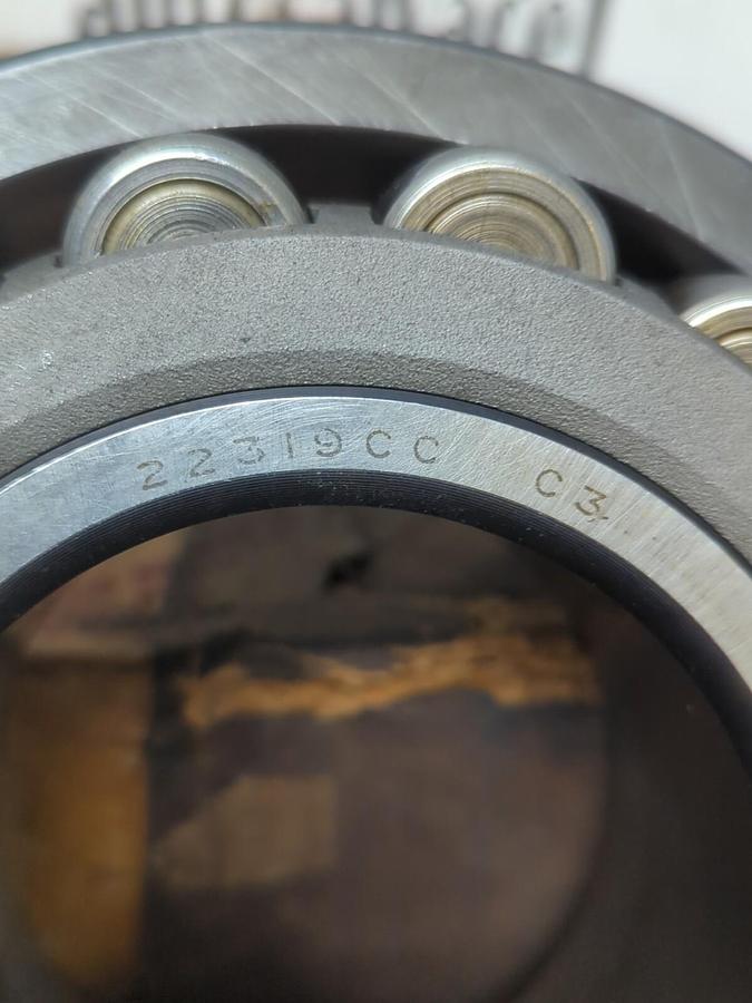 SKF,22319 CC C3,SPHERICAL ROLLER BEARING NOS