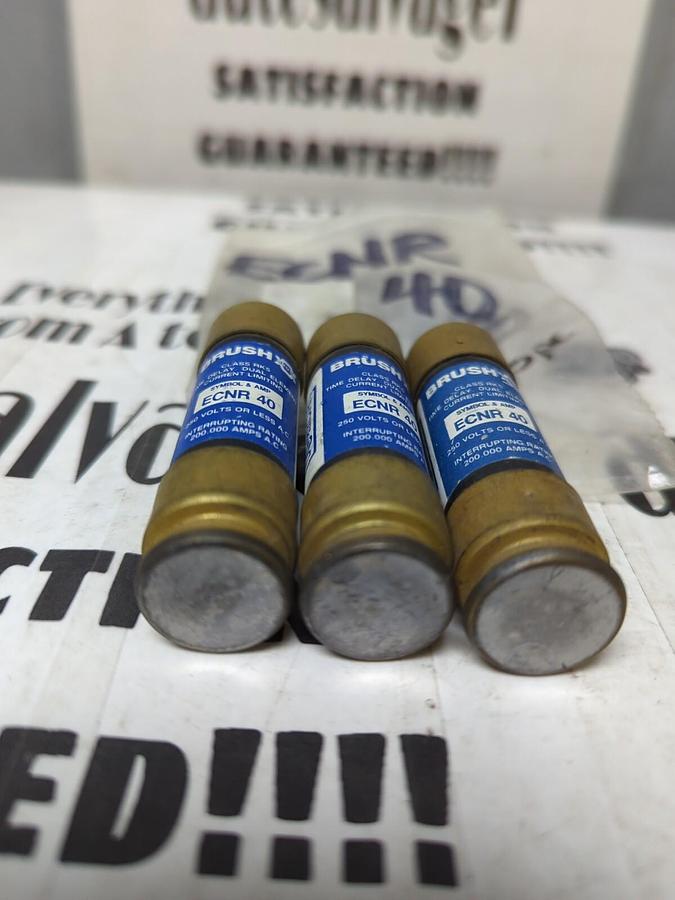 BRUSH,ECNR-40,DUAL ELEMENT FUSES LOT OF 3 NOS