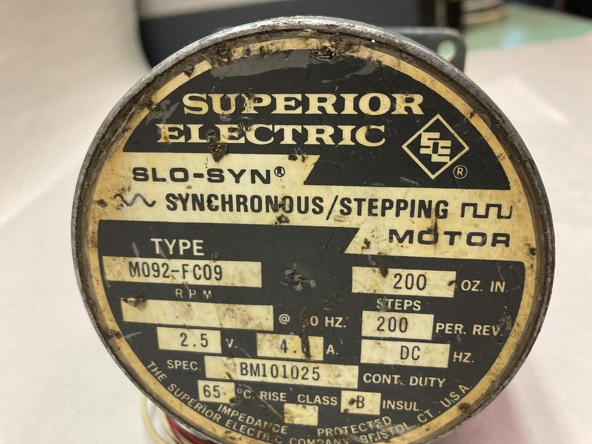 Used Superior Electric,Type M092-FC09,SLO-SYN Synchronous/Stepping Motor