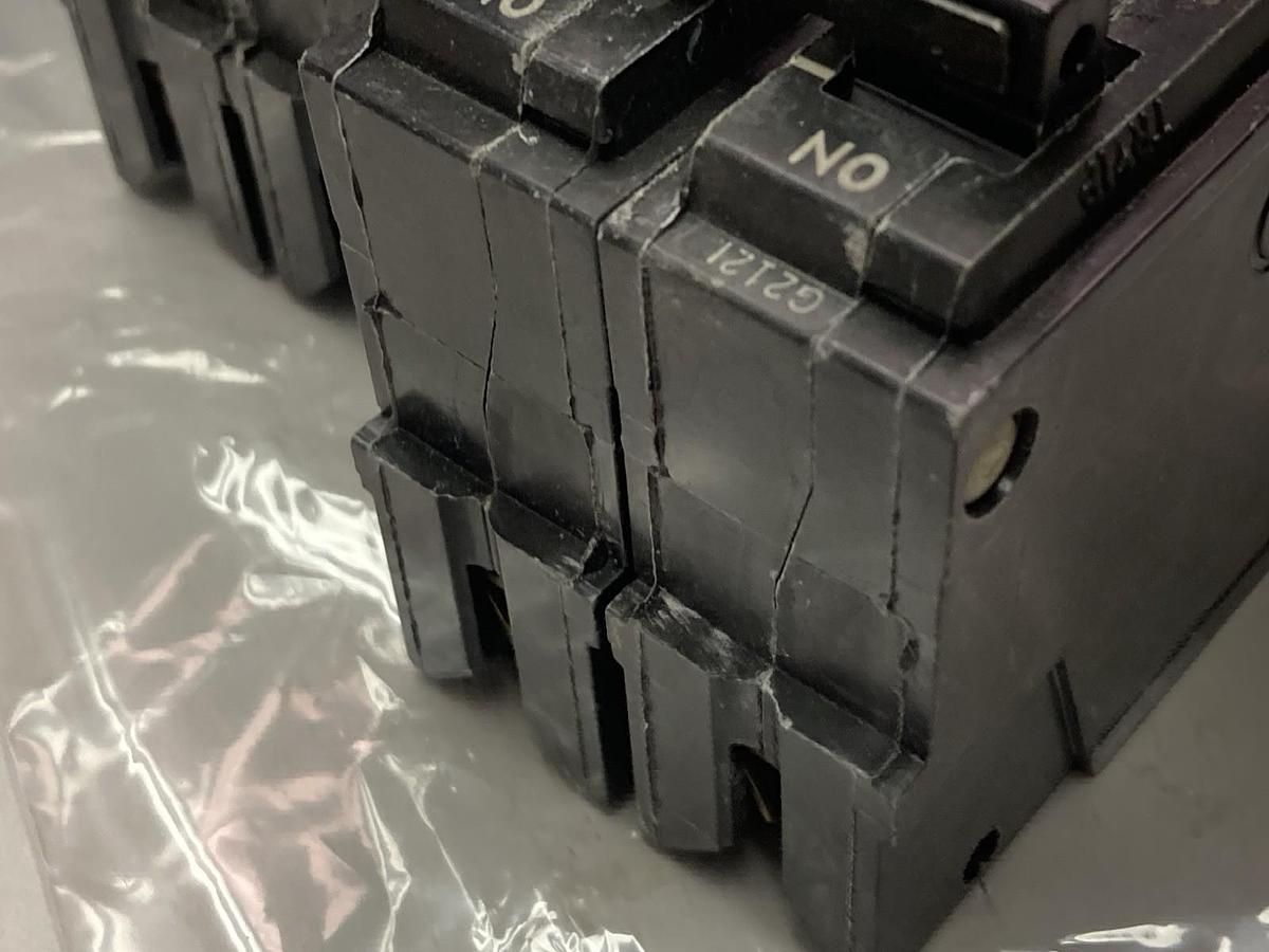 Used General Electric,THQL230,2-Pole Circuit Breaker 120-240V 30A LOT OF 3