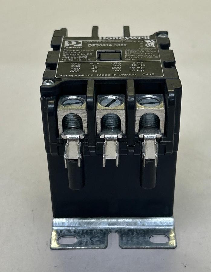 Used HONEYWELL,DP3040A5002,DEFINITE PURPOSE CONTACTOR