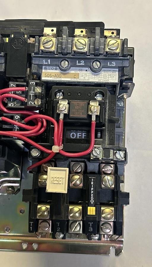 Used ALLEN BRADLEY,505-A0D,REVERSING STARTER SIZE 0