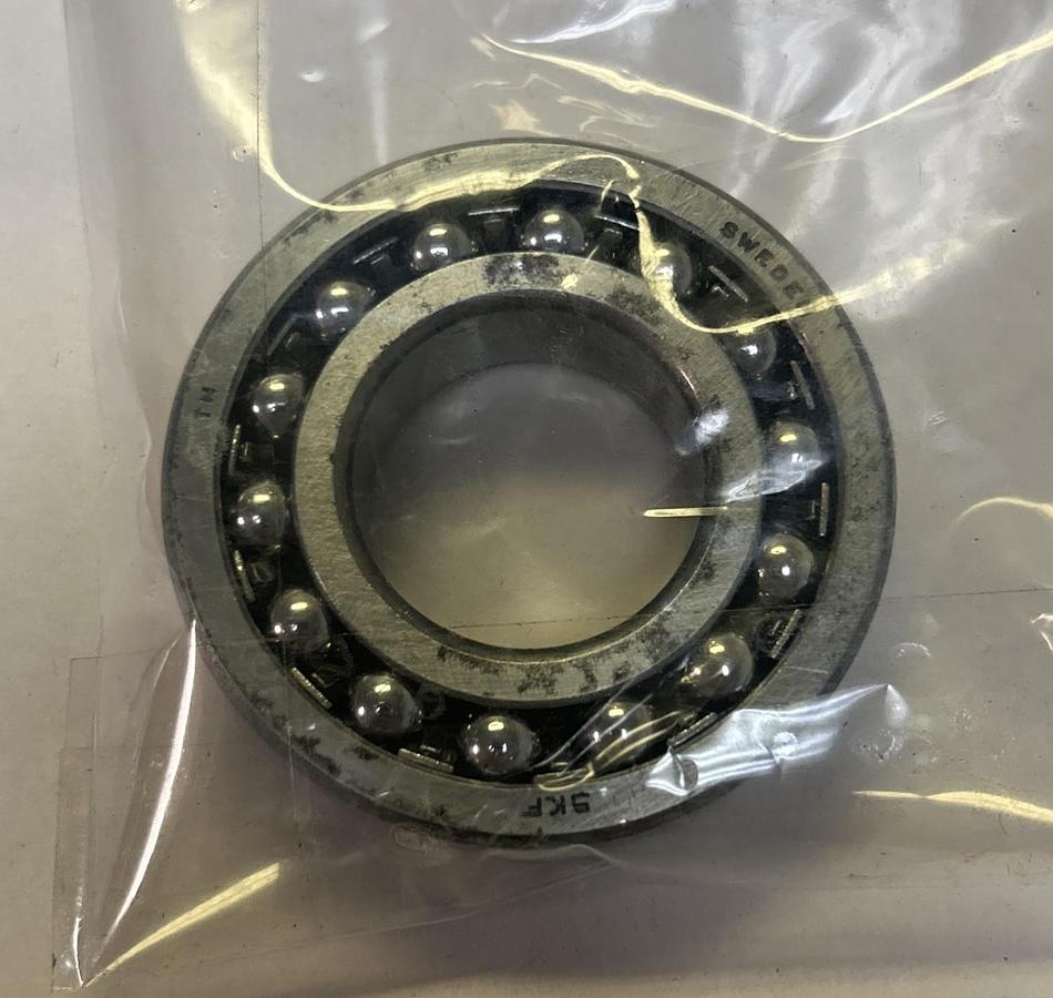 SKF,1206,BALL BEARING LOT OF 3 NOS
