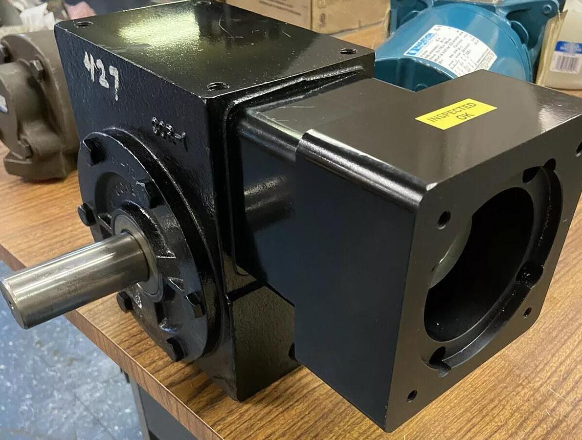 Used Cone Drive,G301060SSND01HJNDK,AccuDrive Gear Reducer