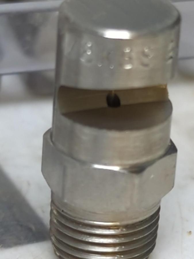 SPRAYING SYSTEMS CO.,1/8KSS 2.5,STAINLESS SPRAY NOZZLES LOT OF 10 NOS