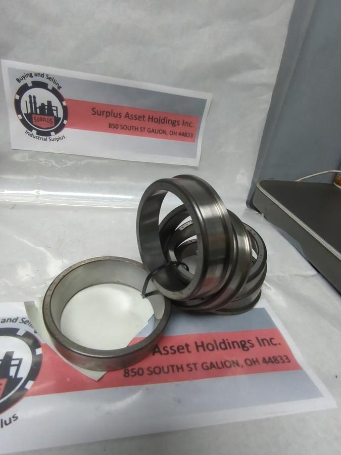 Used TIMKEN,3720-B,ROLLER BEARING FLANGED CUP LOT OF 5 PRE-OWNED