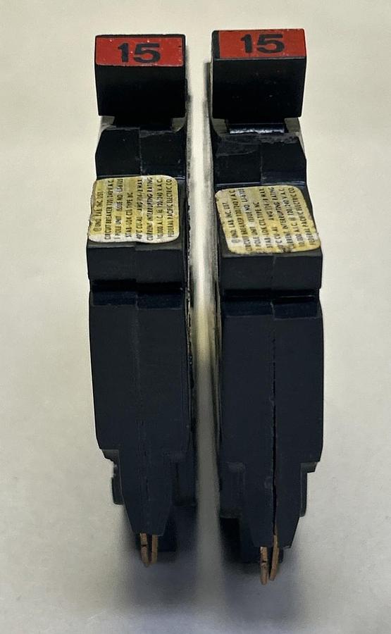 Used FEDERAL PACIFIC,NC-NI115,CIRCUIT BREAKER 15A 120/240V 1P LOT OF 2