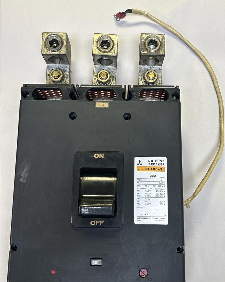 Used MITSUBISHI,NF400-S,NO-FUSE CIRCUIT BREAKER 300A 600V 3P