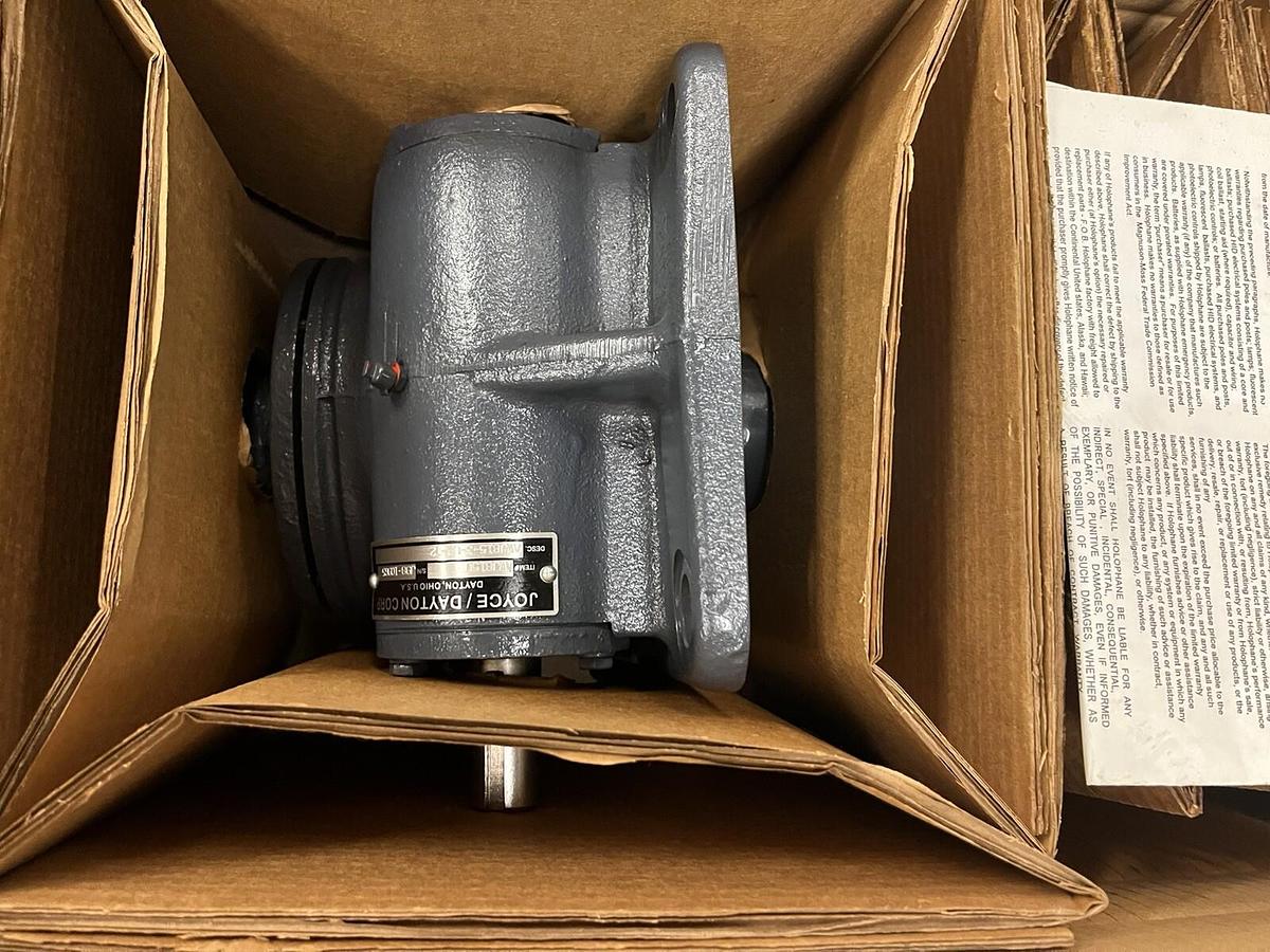 JOYCE DAYTON,AWJ815U,WORM GEAR SCREW JACK ACTUATOR Ratio 8:1 SET OF 2