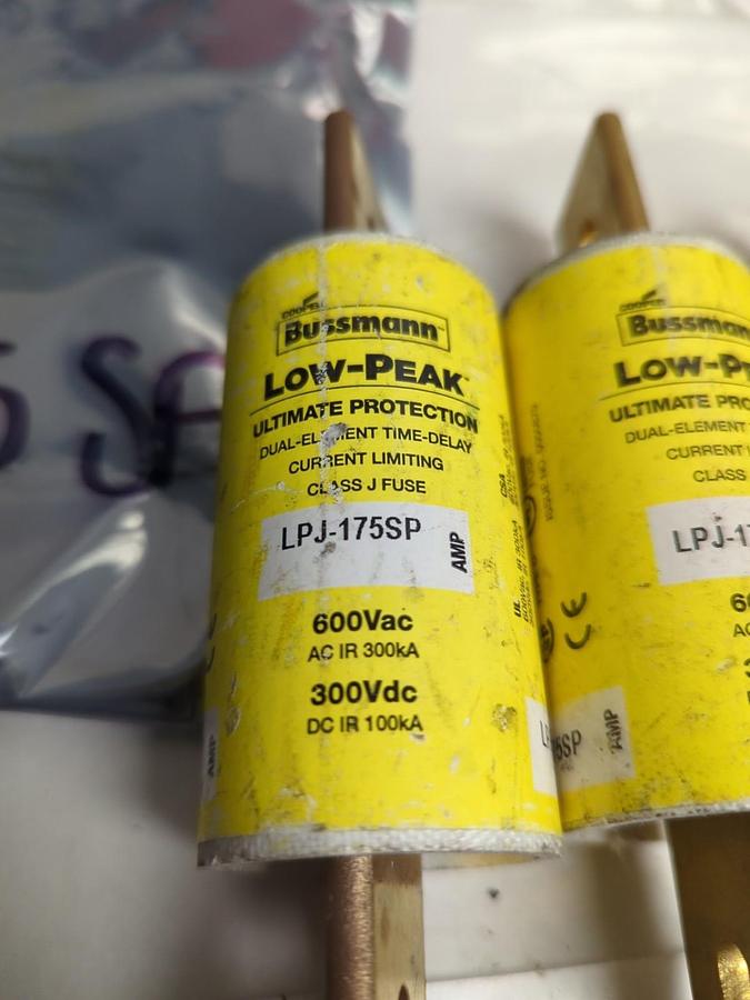 Used COOPER BUSSMANN,LPJ-175SP,LOW-PEAK FUSE 175 AMP LOT OF 3 PRE-OWNED