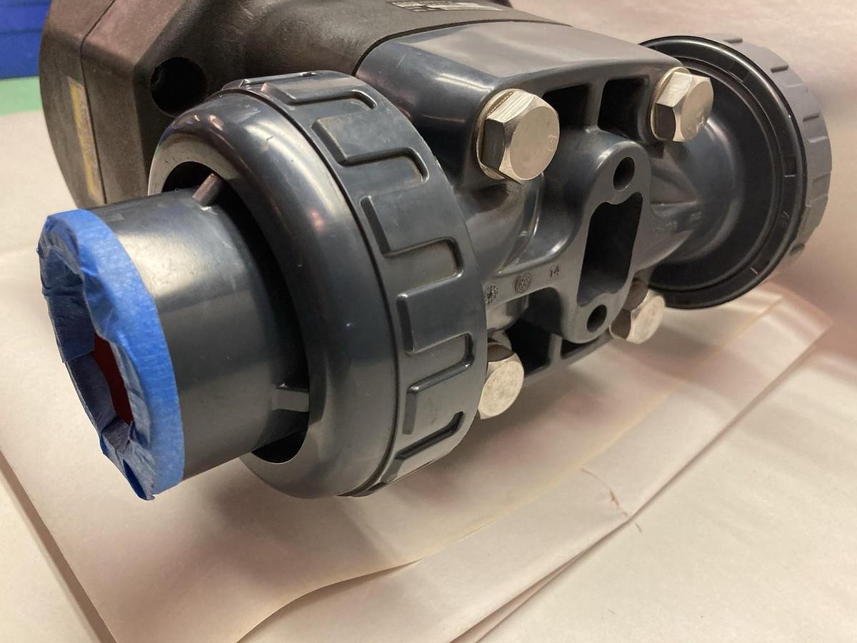 Used Asahi/America,01B00051G,Diaphragm Valve 150PSI