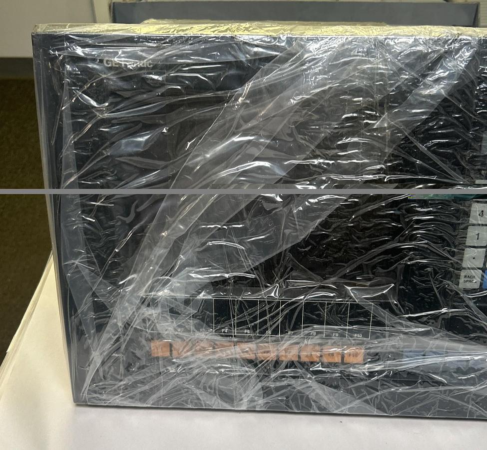 GE FANUC,IC600KD512C,OPERATOR INTERFACE 12 INCH NOS