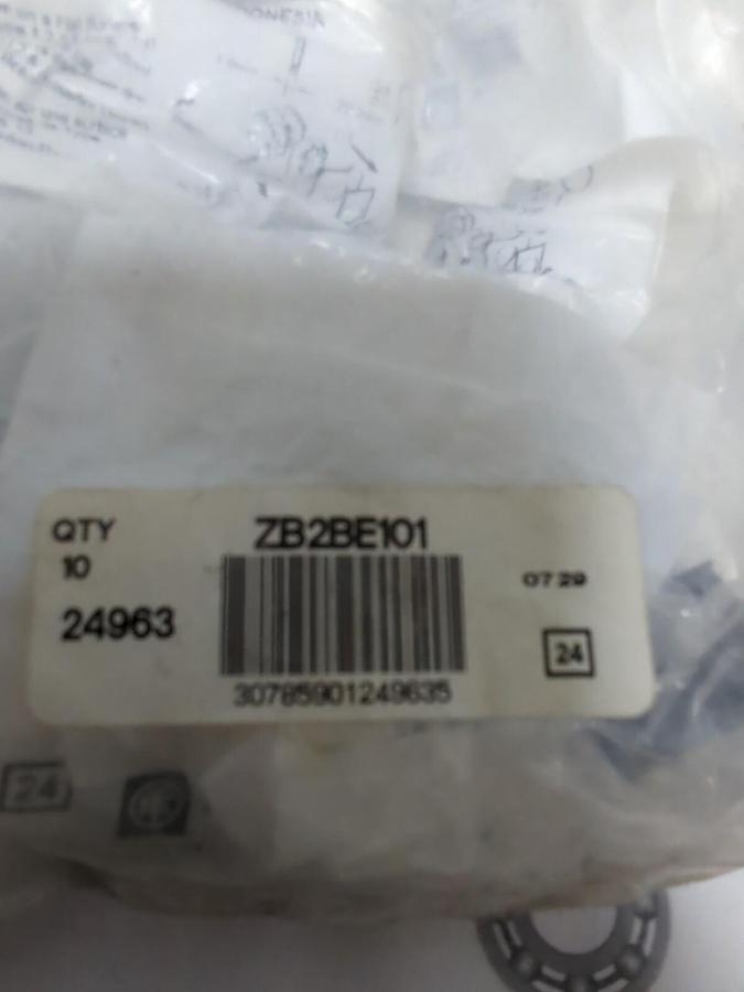 TELEMECANIQUE,ZB2BE101,PUSH BUTTON WITH CONTACT LOT OF 10