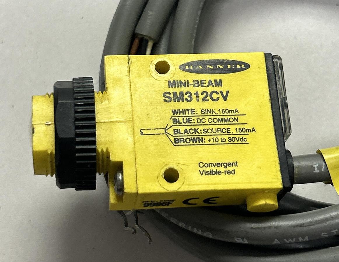 Used BANNER,SM312CV,PHOTOELECTRIC SENSOR