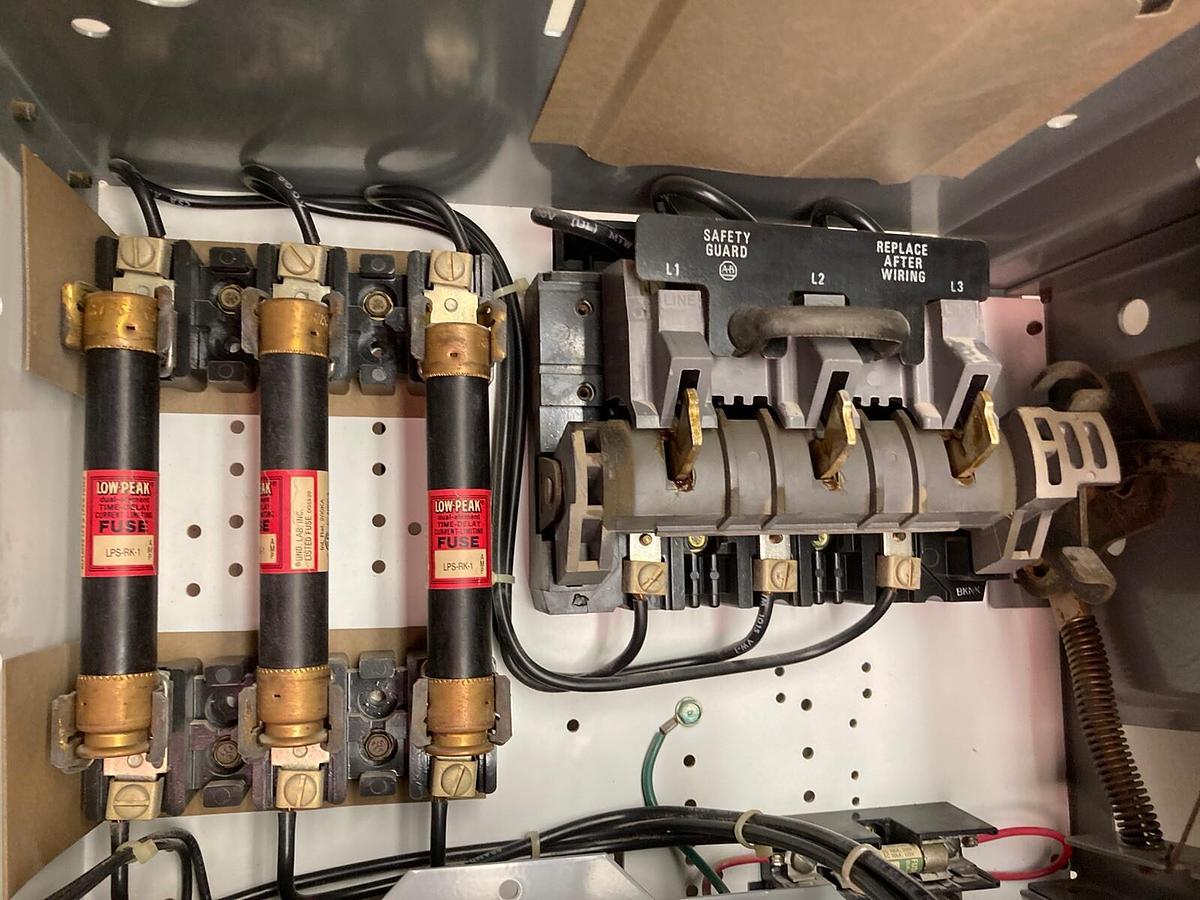 Used Allen-Bradley,2106B,Size 1 Fused MCC 20 Inch Reversing Starter Feeder Bucket