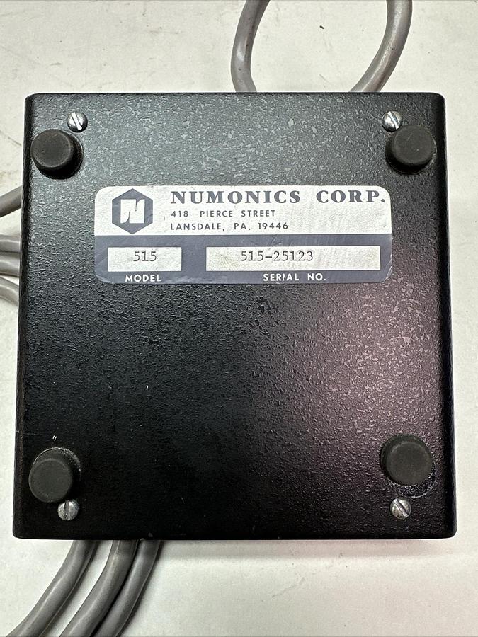 Used Numonics,model 515,Pendant Controller
