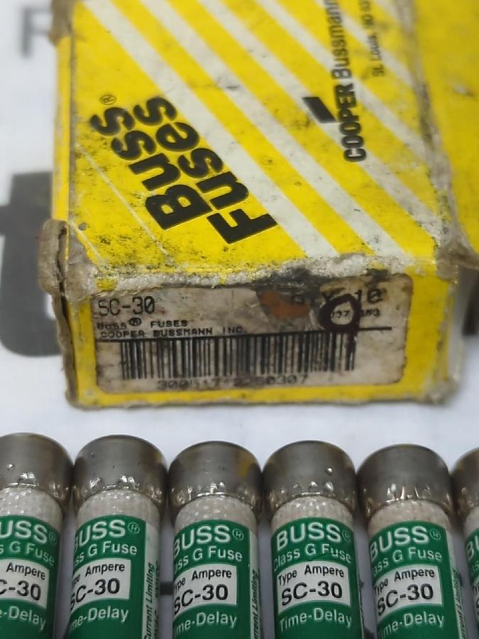 COOPER BUSSMANN,SC-30,30 AMP TIME-DELAY FUSE BOX OF 9 NOS