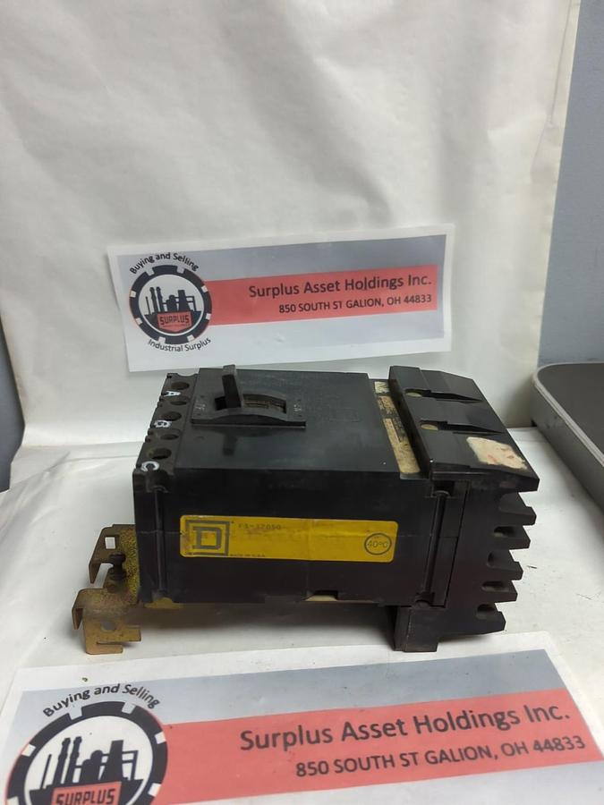 Used SQUARE D,FA-32050,CIRCUIT BREAKER 3-POLE 50 AMP PRE-OWNED