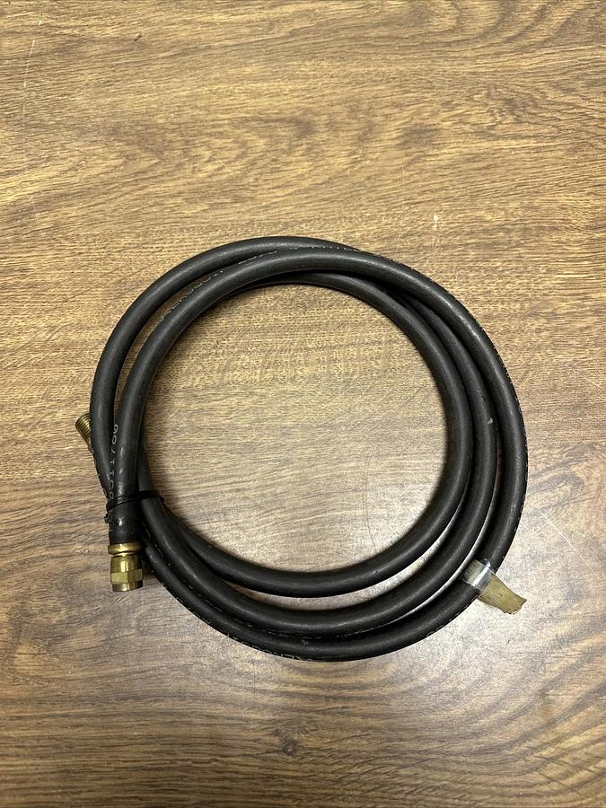 Aeroquip,FCP0511760,250 PSI 6' Hydraulic Hose