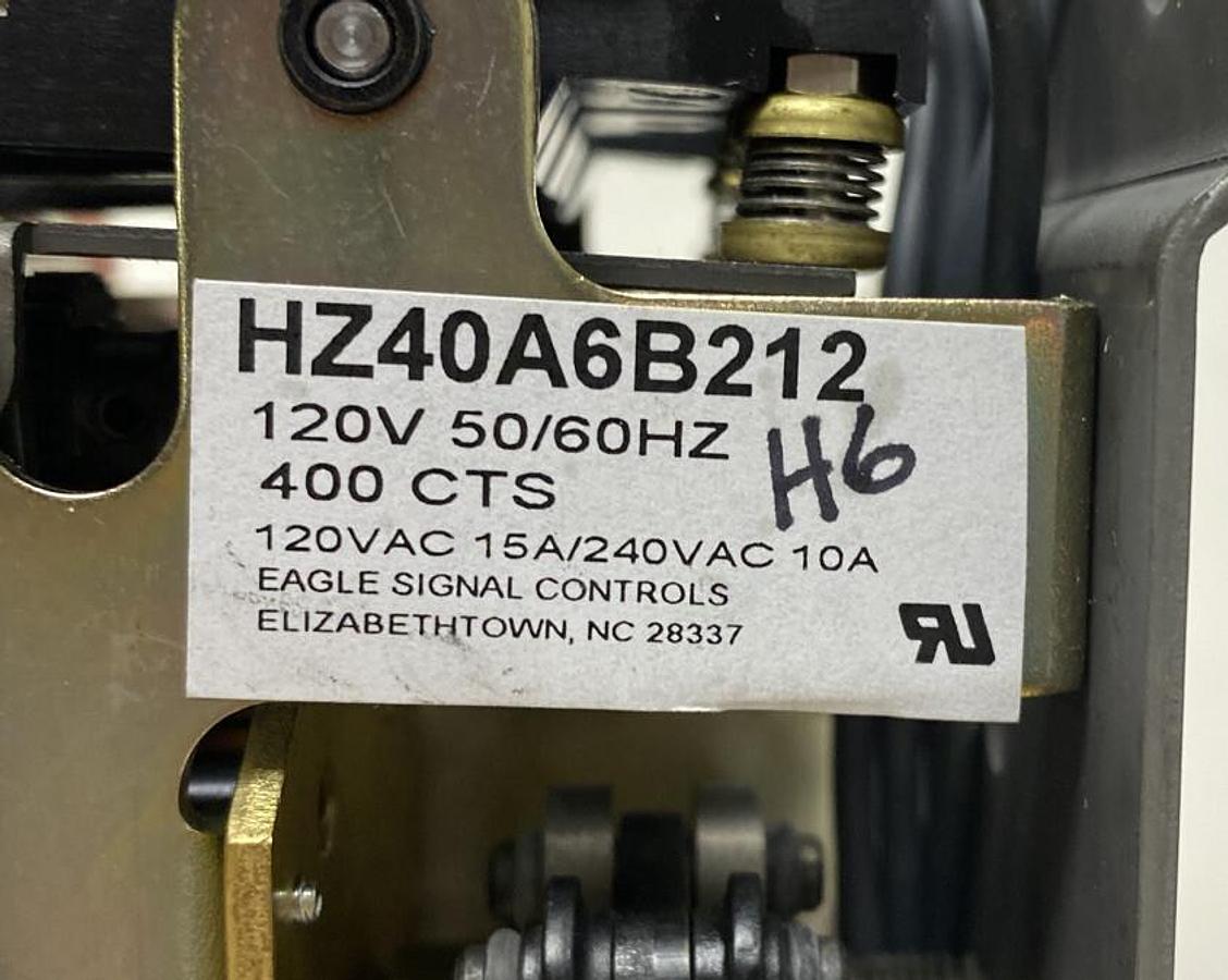 Eagle Signal,HZ40A6B212,MicroFlex Reset Counter 400CTS 120V 50/60Hz New