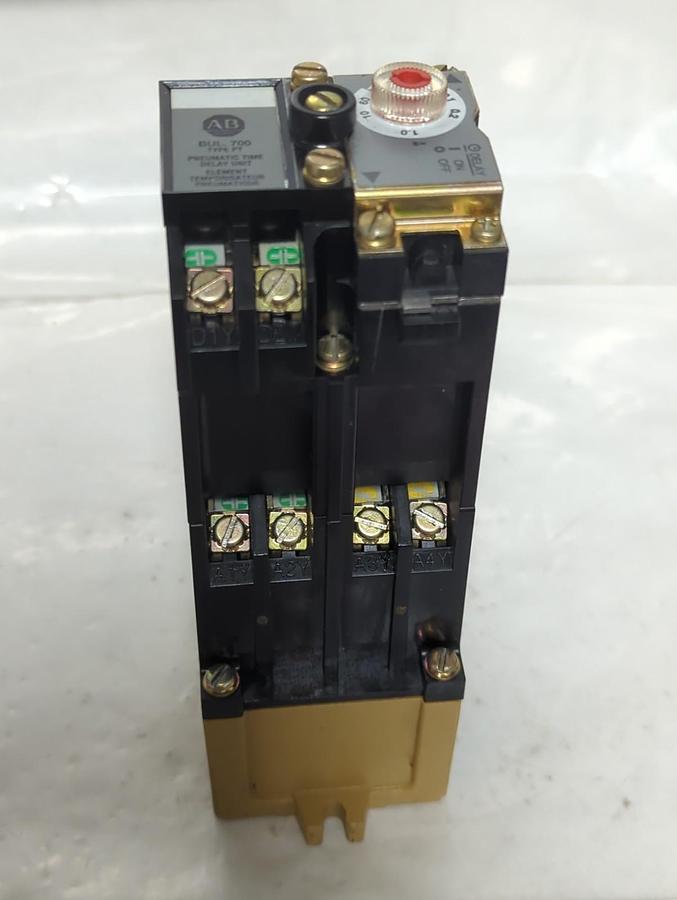 Used ALLEN BRADLEY,700-PT,PNEUMATIC TIME-DELAY UNIT PRE-OWNED