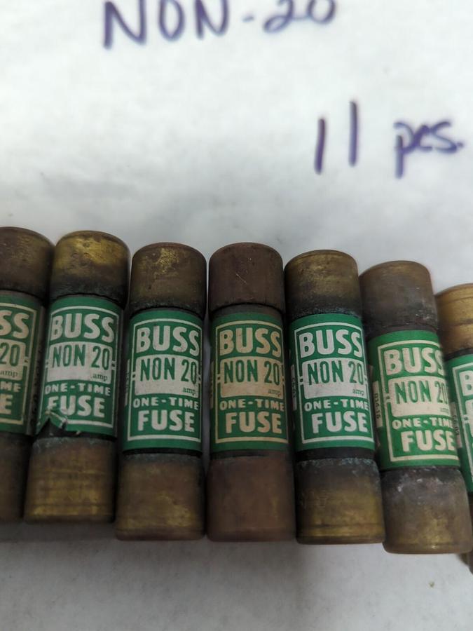 Used COOPER BUSSMANN,NON-20,ONE-TIME 20 AMP FUSES LOT OF 11 PRE-OWNED