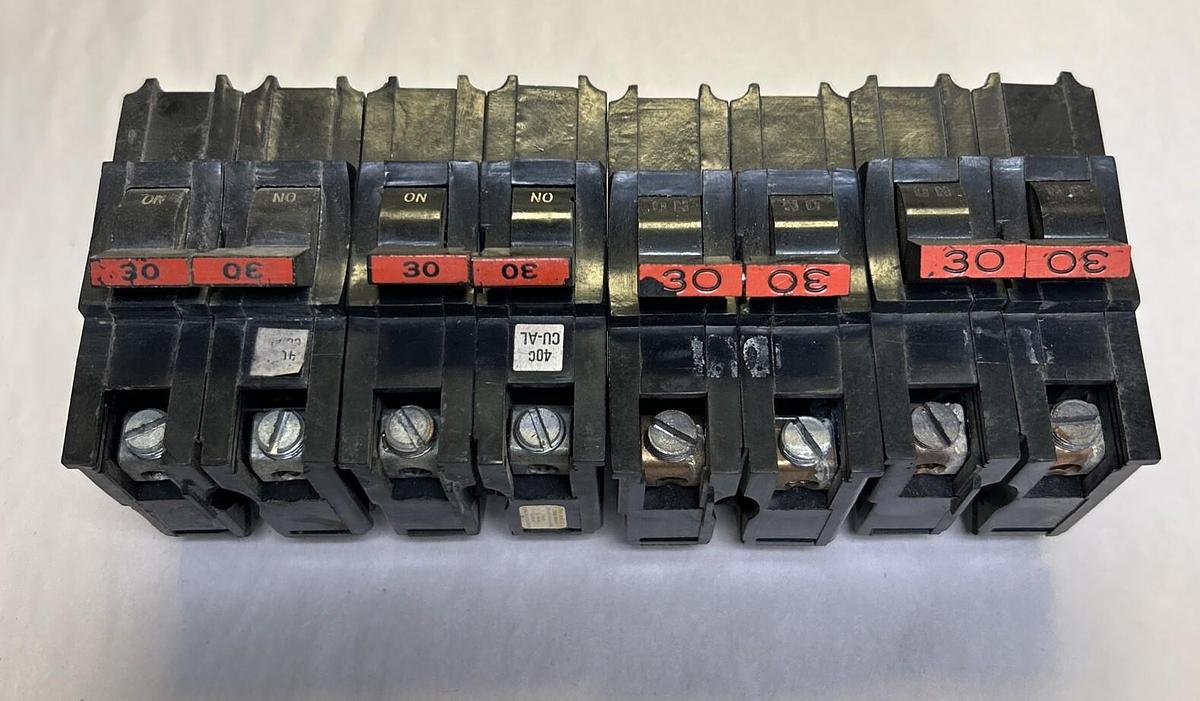 Used FEDERAL PACIFIC,NA230,CIRCUIT BREAKER 30A 120/240V LOT OF 4