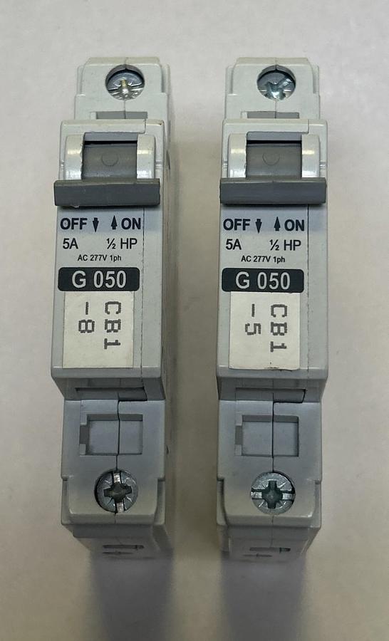 Used ALLEN BRADLEY,1492-CB1G050,CIRCUIT BREAKER 5A 277V 1P LOT OF 2