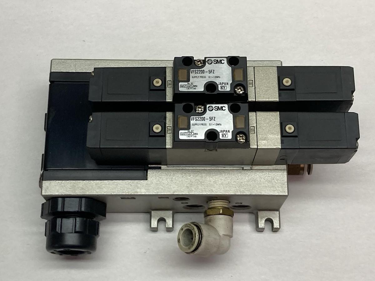 Used SMC,VFS2200-5FZ,Valve Block 0.1~1.0MPa