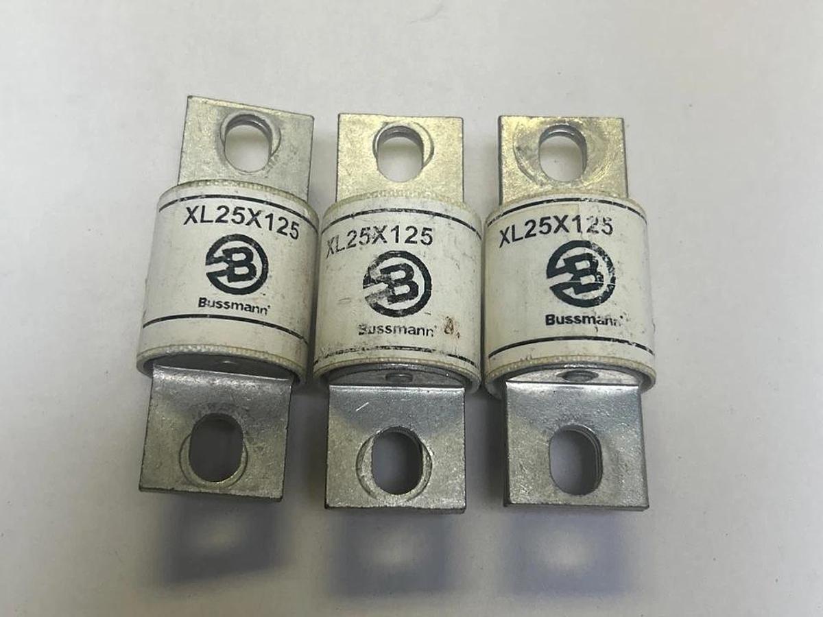 Used BUSSMANN,XL25X125,FUSE 125A 250V LOT OF 3