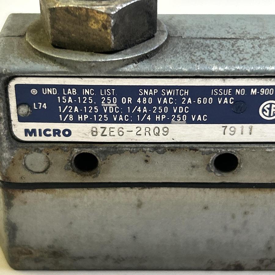 Used HONEYWELL MICROSWITCH,BZE6-2RQ9,LIMIT SWITCH