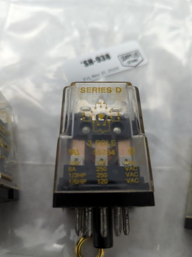 Used SQUARE D,8501-KP13P14V20,RELAY 120V 50/60HZ LOT OF 3 PRE-OWNED