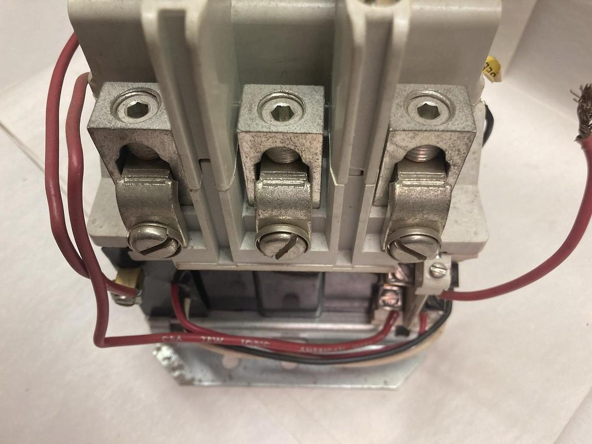 Used Westinghouse,A202K3CAM,Lighting Contactor 100A 110/120V Model L