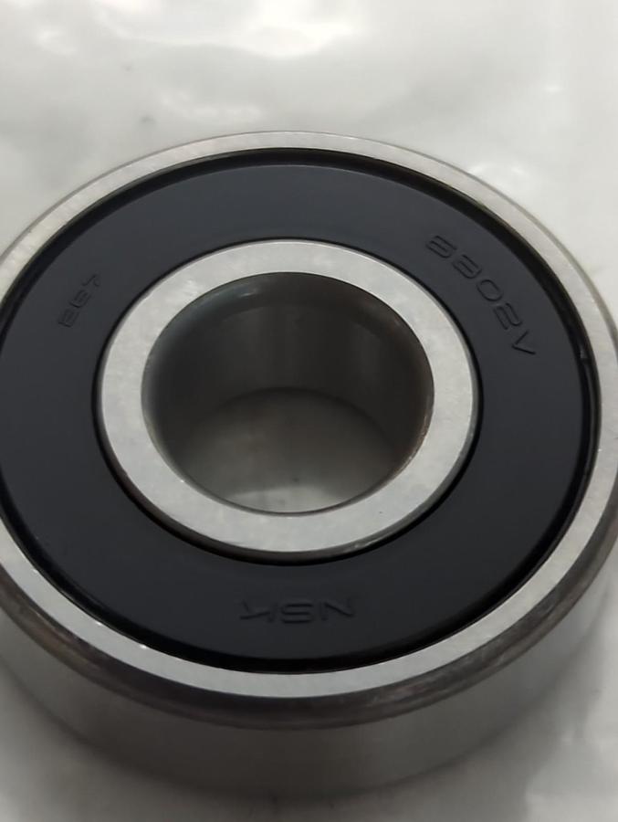 Used NSK,6202V,SEALED BALL BEARING PRE-OWNED