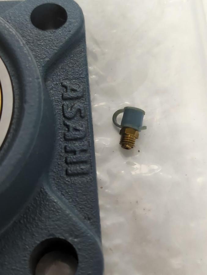 ASAHI,UC209-28,4-BOLT FLANGE BEARING NOS