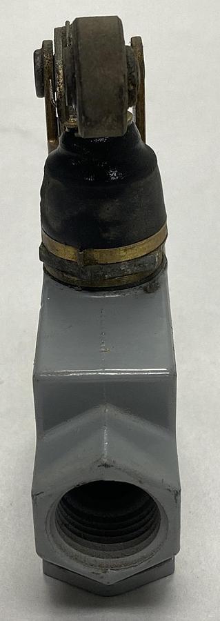 Used Honeywell Micro Switch,BZE6-2RN2,Limit Switch