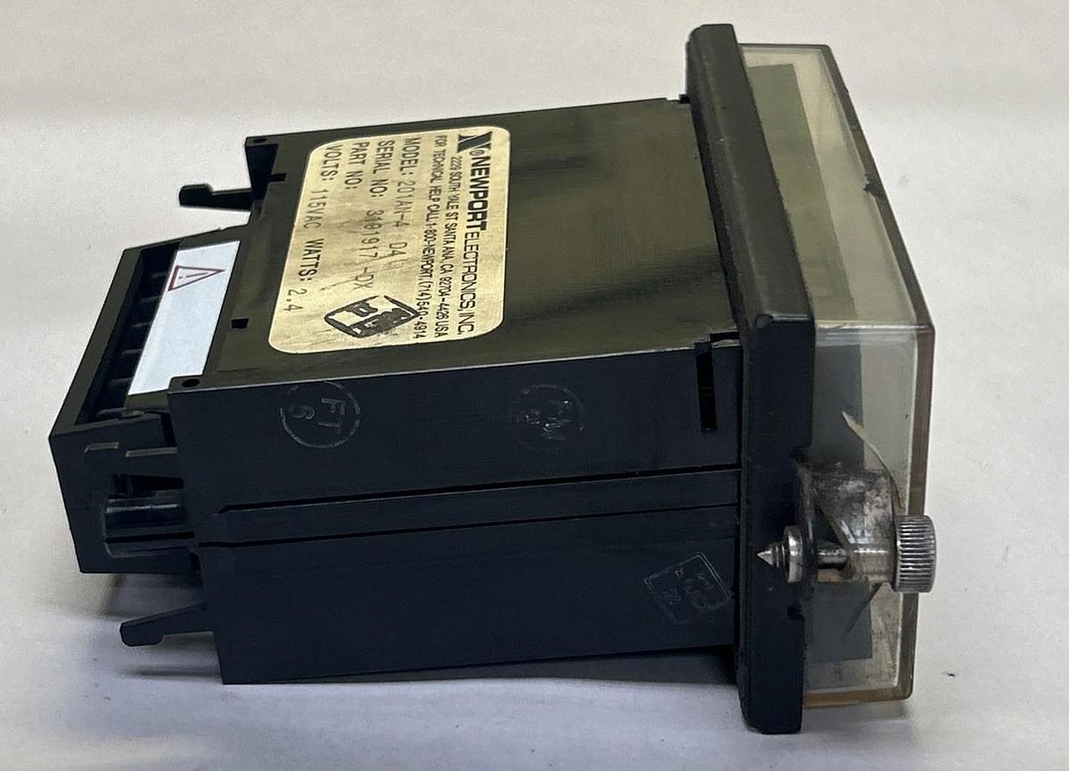 Used NEWPORT,201AN-4,DIGITAL PANEL METER 115V 2.4W