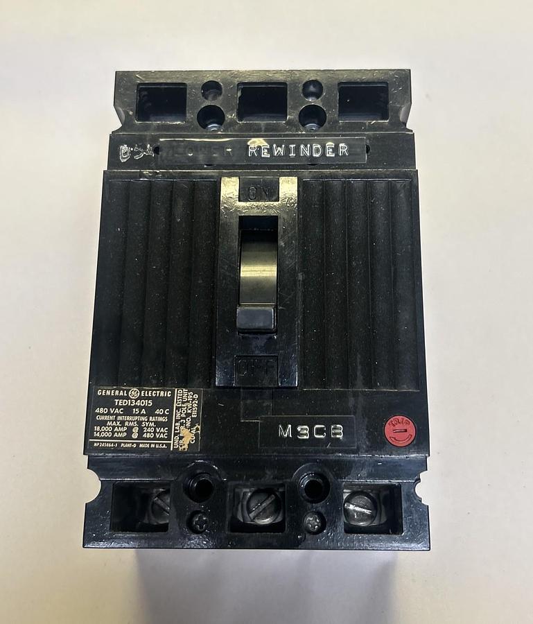Used GENERAL ELECTRIC,TED134015,CIRCUIT BREAKER 15A 480V 3P