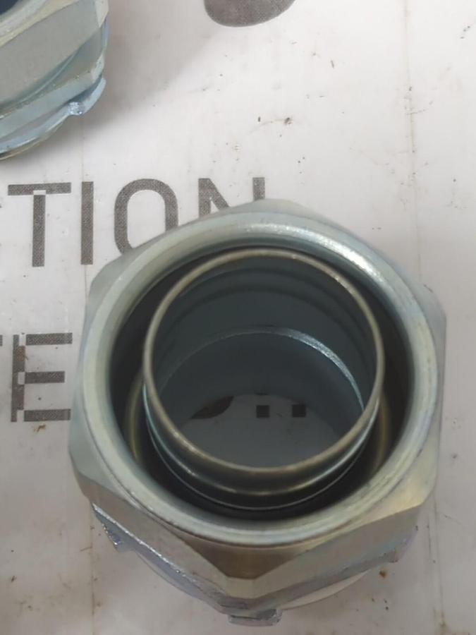 APPLETON,ST100,1 INCH LIQUID TIGHT CONDUIT CONNECTORS BOX OF 5 NEW