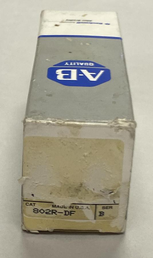 Used ALLEN BRADLEY,802R-DF,SER B LIMIT SWITCH NEW