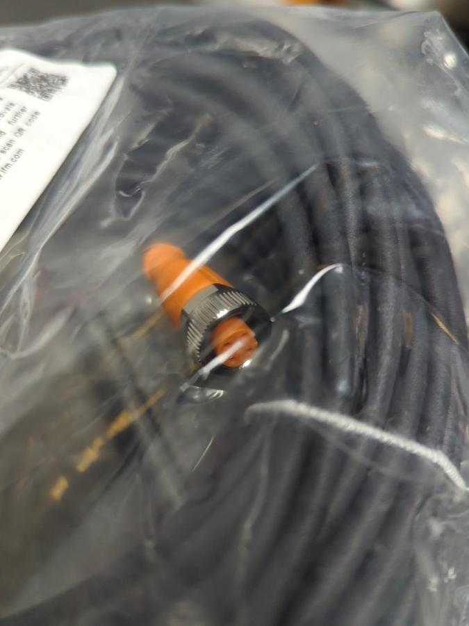 IFM,EVC199,CONNECTOR CABLE 5-PIN 60V DC NOS