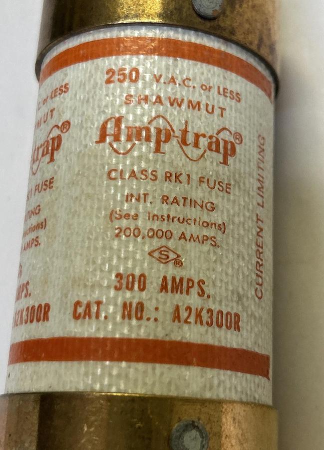 SHAWMUT,A2K300R,FUSE 300A 250V NOS