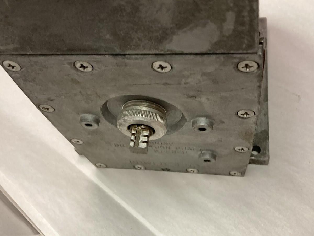 Used Honeywell,M644B-1007,Modutrol Motor 120V 50/60Hz 0.13A 14W