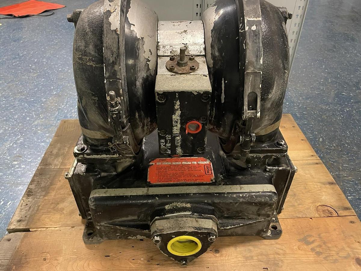 Used ROPER,70-SSV,2 INCH DOUBLE DIAPHRAGM PUMP WITH VALVE F